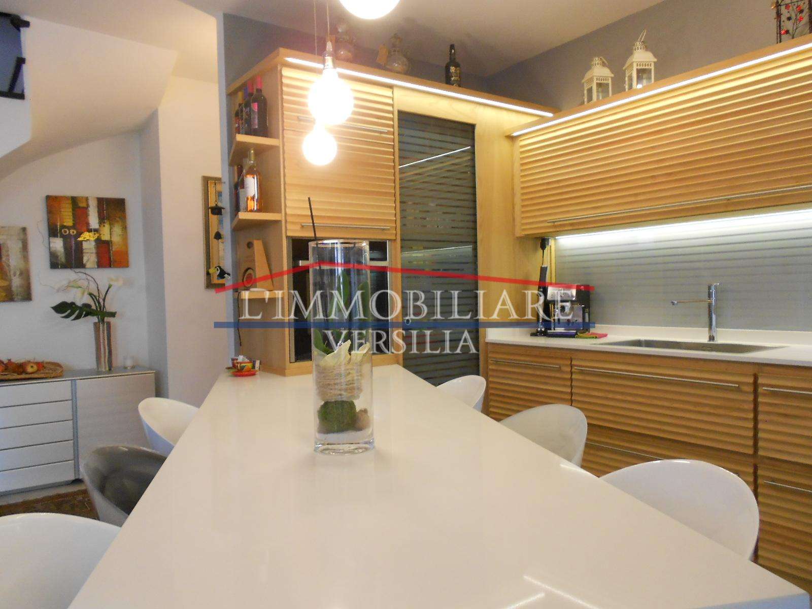Appartamento Via Tresana,  54100, Massa