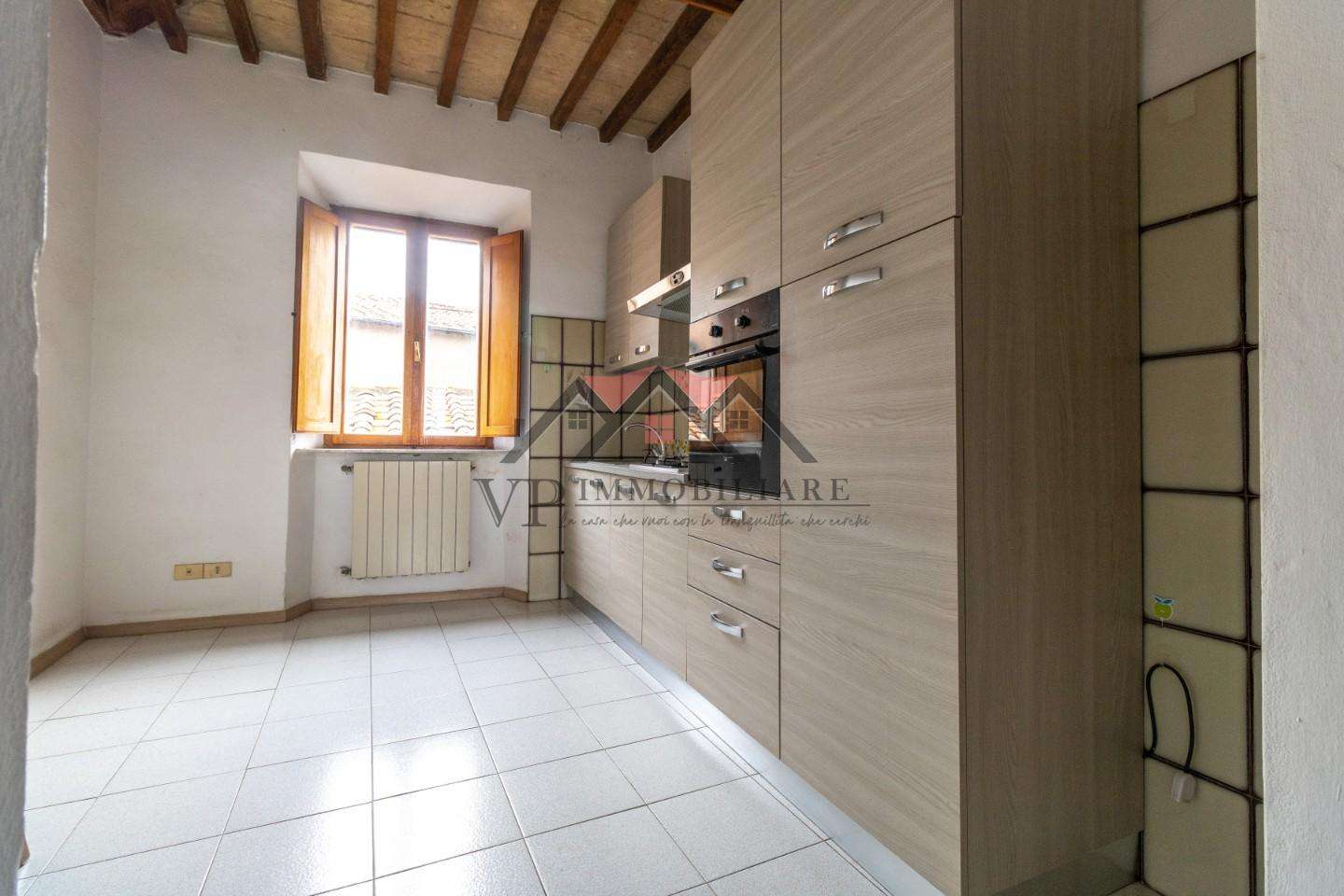 Palazzo - Stabile Pomarance PI,  56045, Pomarance