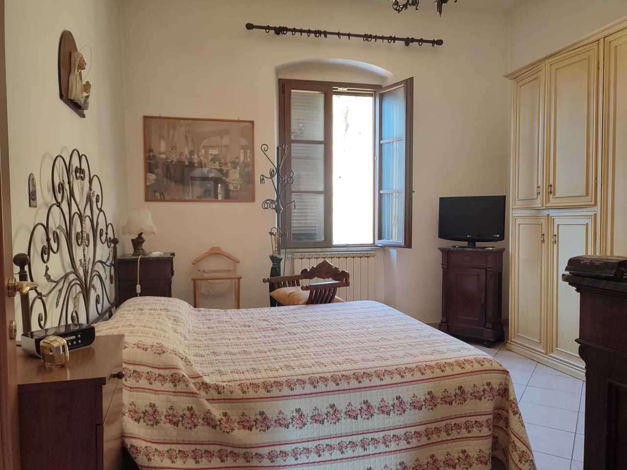 Casa Bi - Trifamiliare in Vendita a Vezzano Ligure Ligure