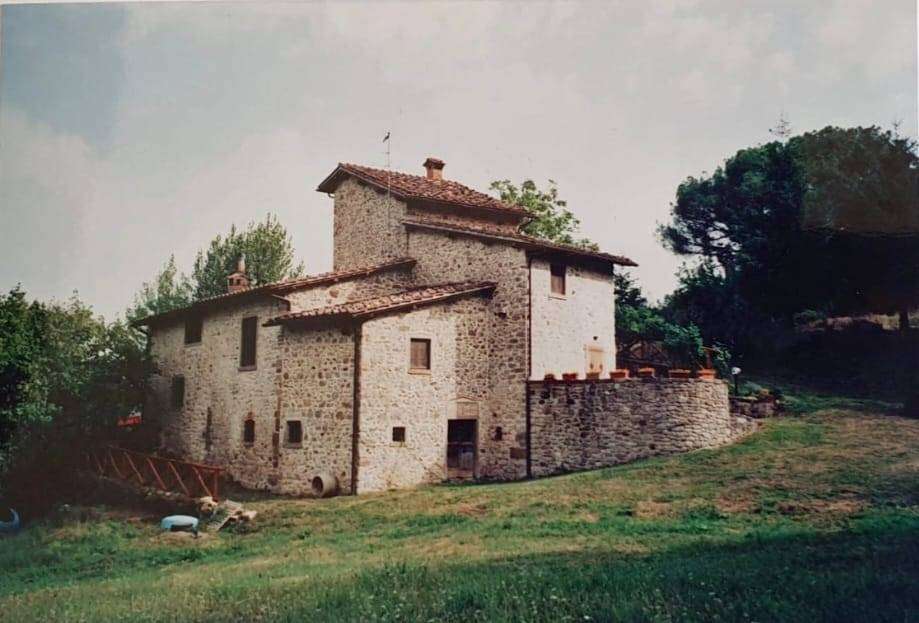 Rustico in Vendita a Castel San Niccolò