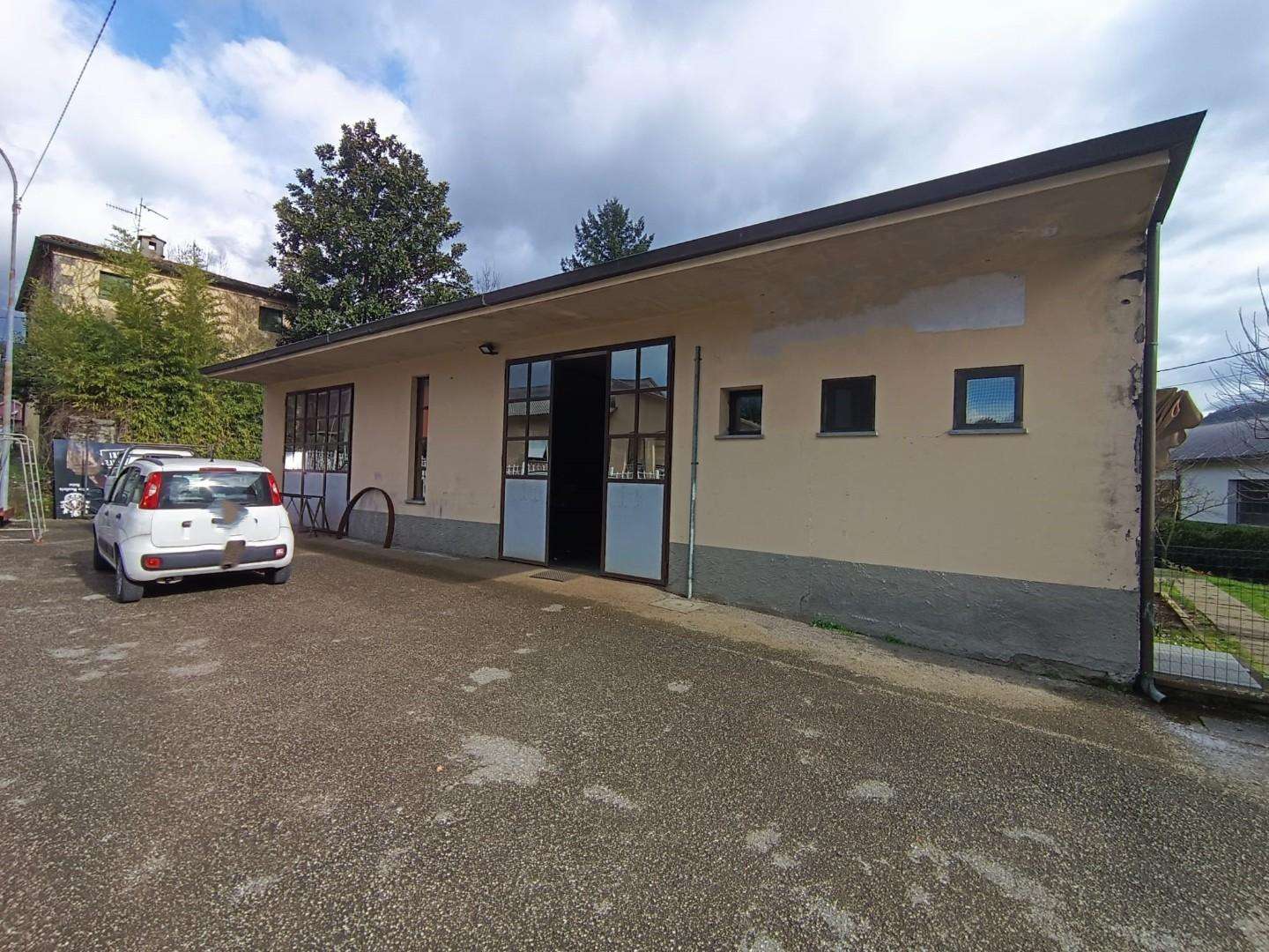 ufficio in vendita a Coreglia Antelminelli in zona Piano di Coreglia