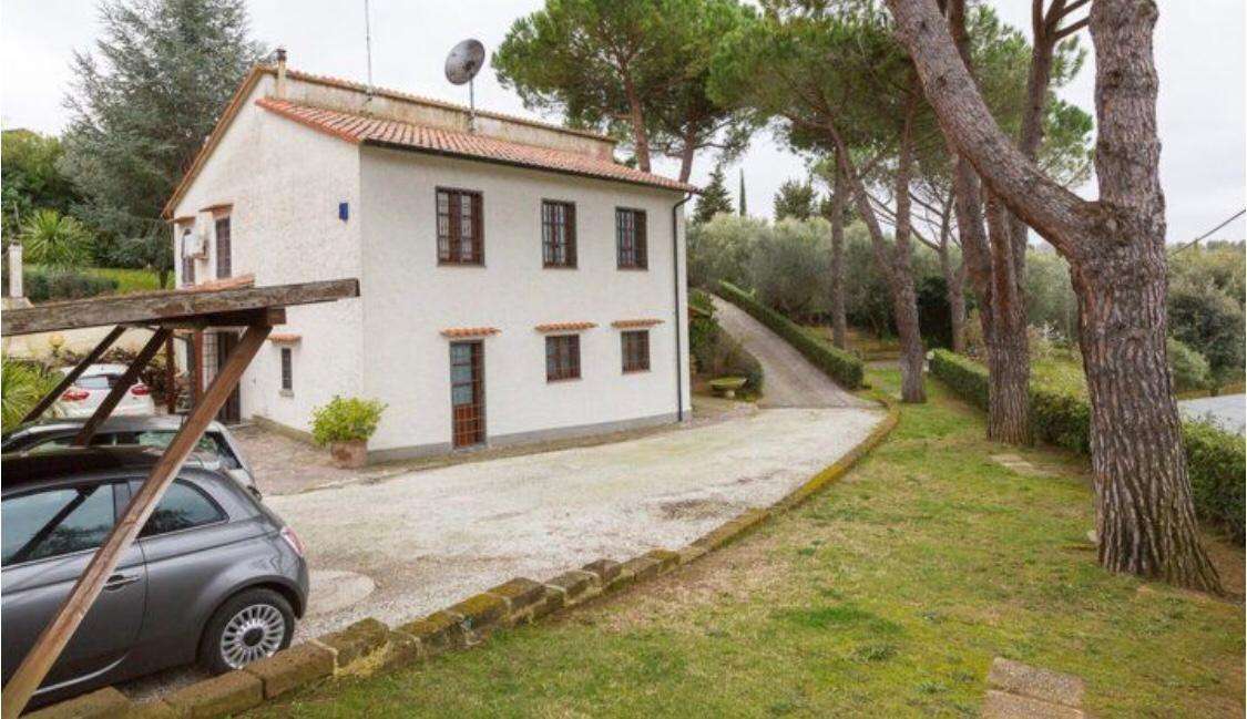 Villa in Vendita a Montescudaio Via dei Tre Comuni,