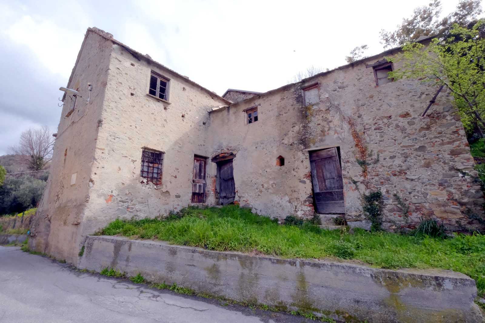 Casa indipendente Via Melina, Celle Ligure
