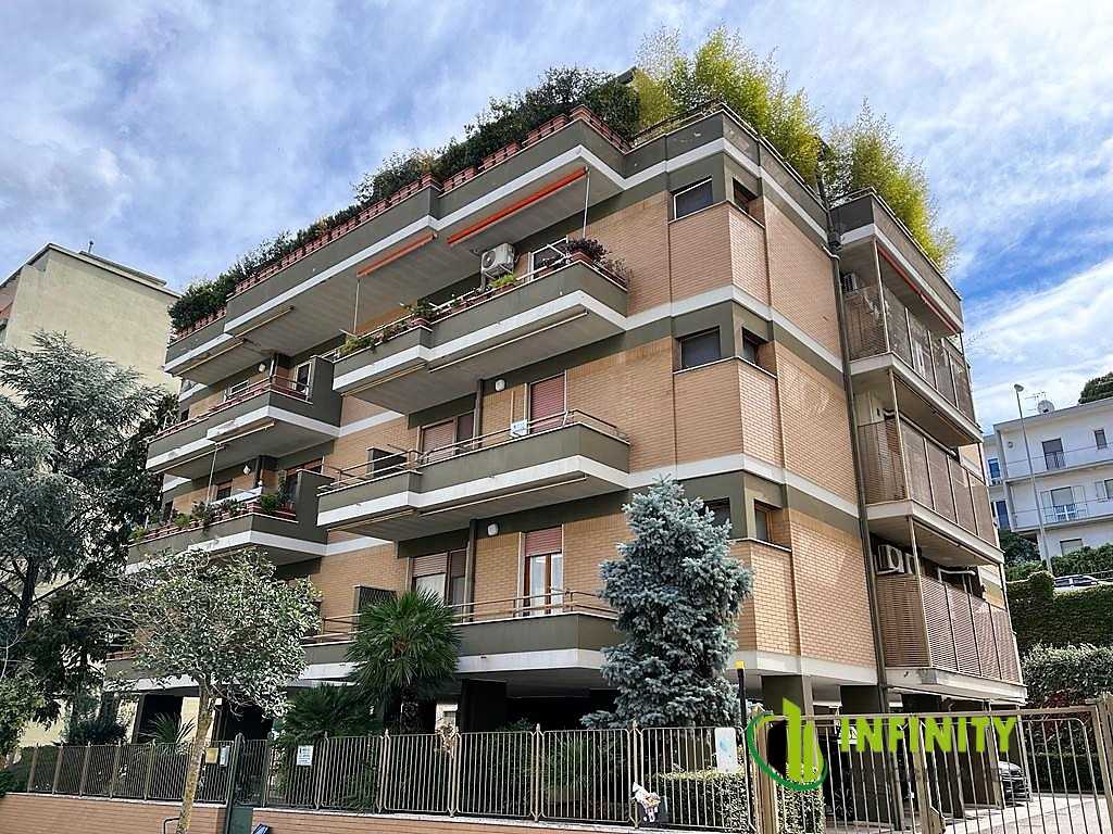 Appartamento in Affitto a Matera Via Passarelli