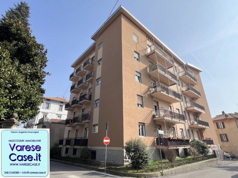 Appartamento in Vendita a Varese Via Giovanni Canetta 7