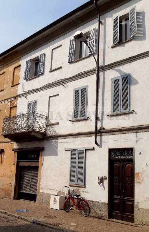 Casa Bi - Trifamiliare in Vendita a Sannazzaro de' Burgondi Sannazzaro Dè Burgondi - Centro