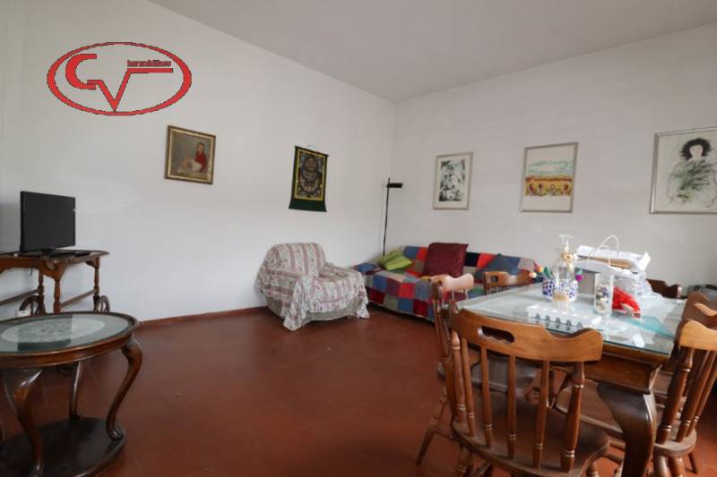 Appartamento in Vendita a Montevarchi Piscina