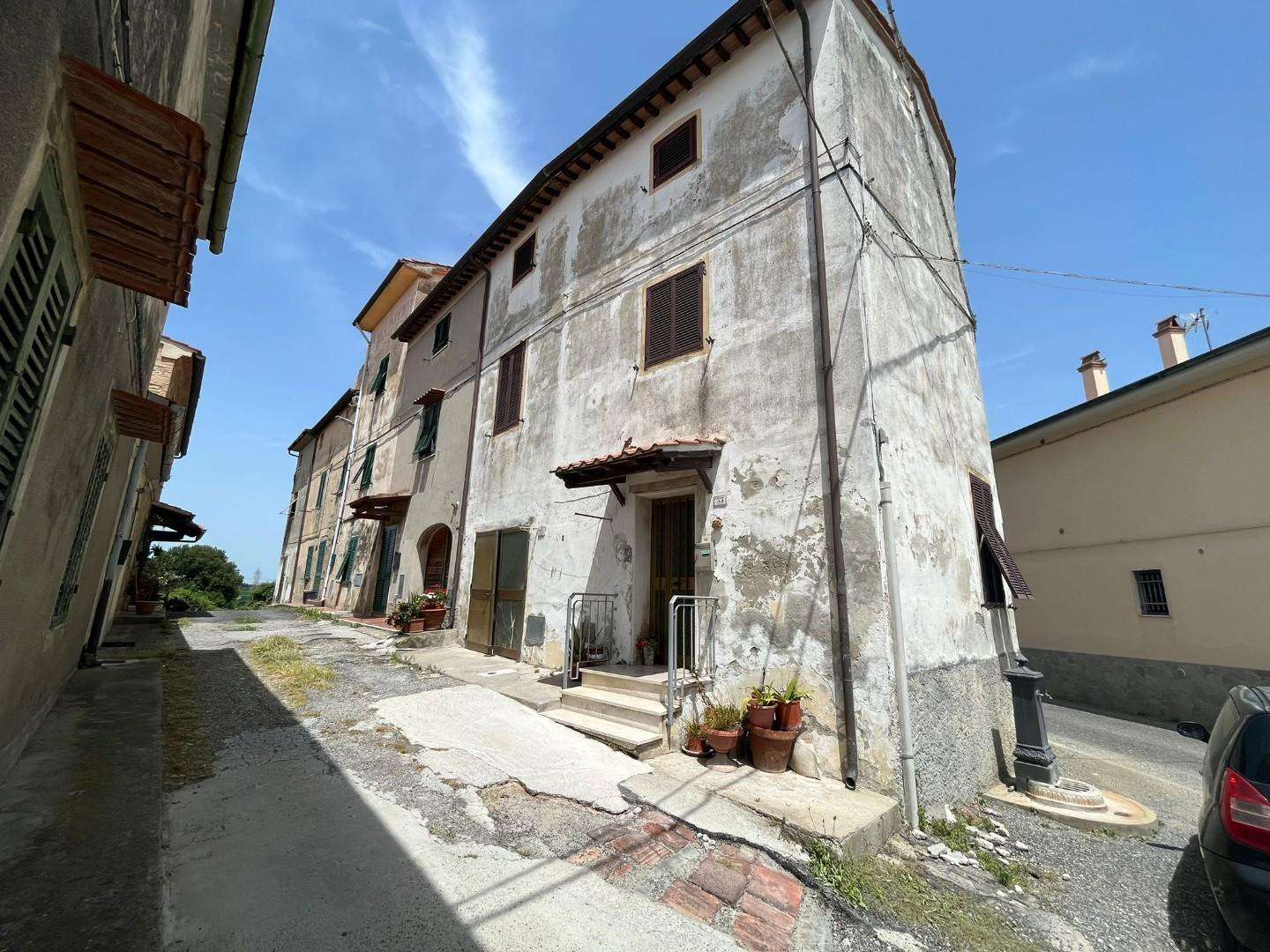 Palazzo - Stabile Via Sorbo,  55, Fauglia