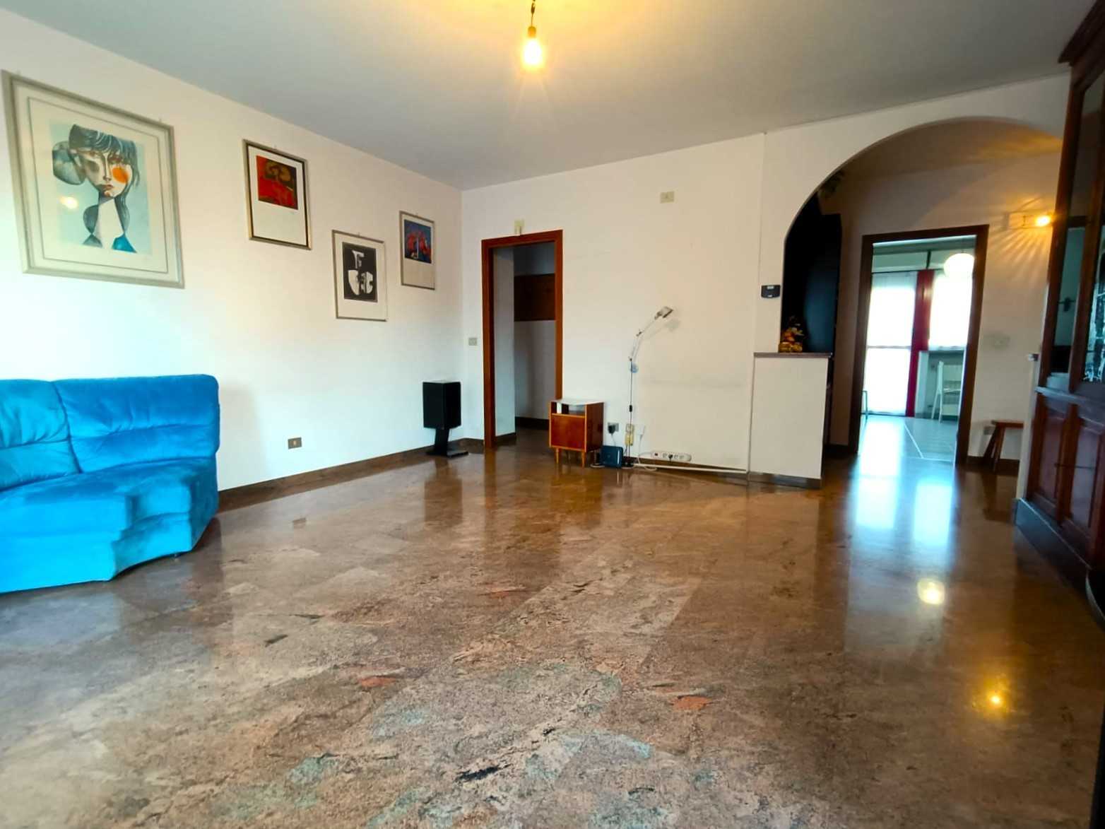 Appartamento in Vendita a Torino Via Villarbasse