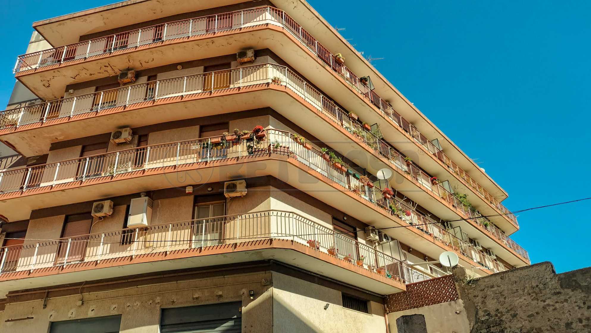 Appartamento in Vendita a Messina Via Caserma Sabato