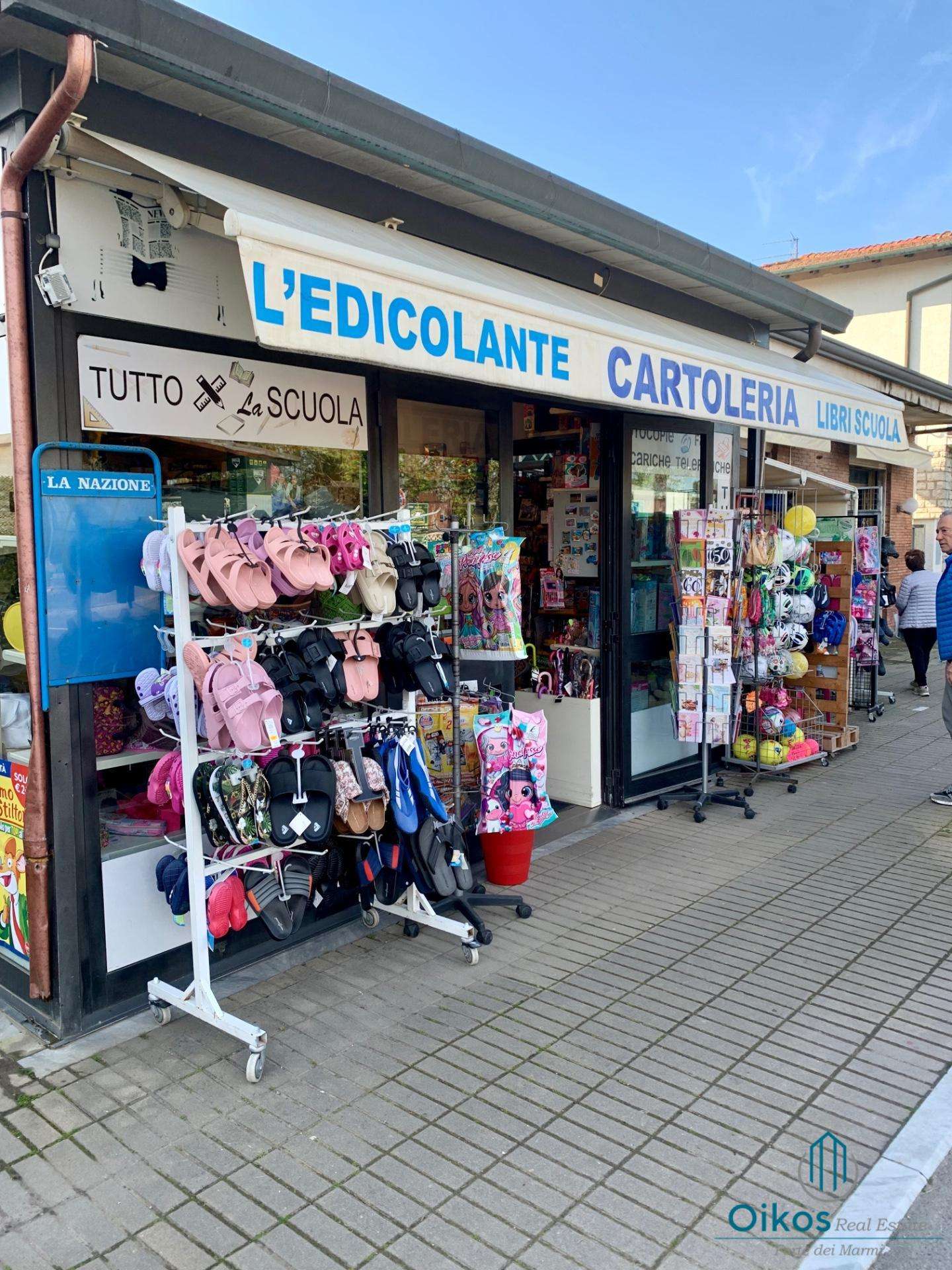 Attività  commerciale Marina Case Unrra, Montignoso