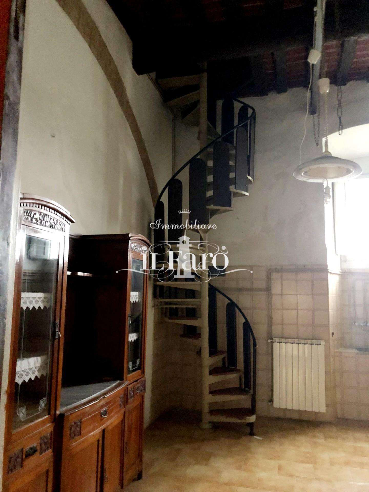 Palazzo - Stabile in Vendita a Campi Bisenzio Via Bruno Buozzi, 50013