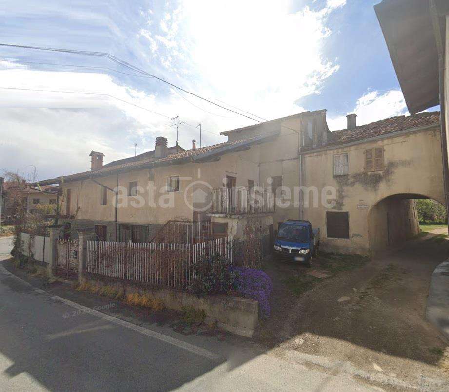 Appartamento in Vendita a Giaveno via Vittorio Emanuele II, /183 181