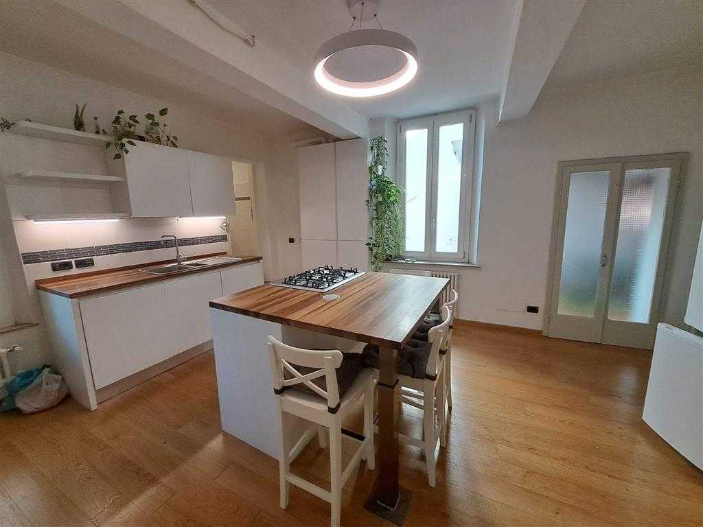 Appartamento in Vendita a Parma Strada Giovanni Inzani