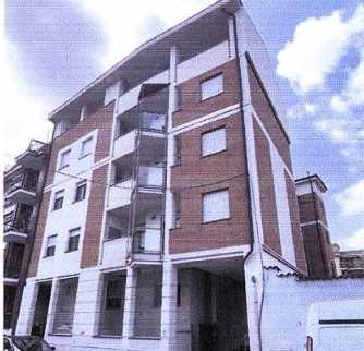 Appartamento in Vendita a Novara Via Benedetto Alfieri