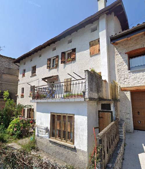 Casa indipendente in Vendita a Longarone Castellavazzo