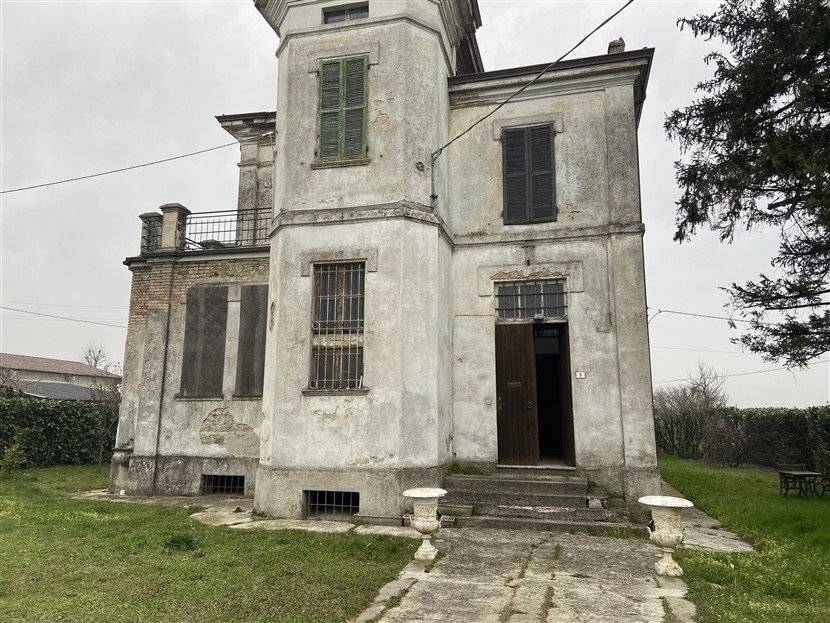 Villa in Vendita a Alseno Chiarvalle