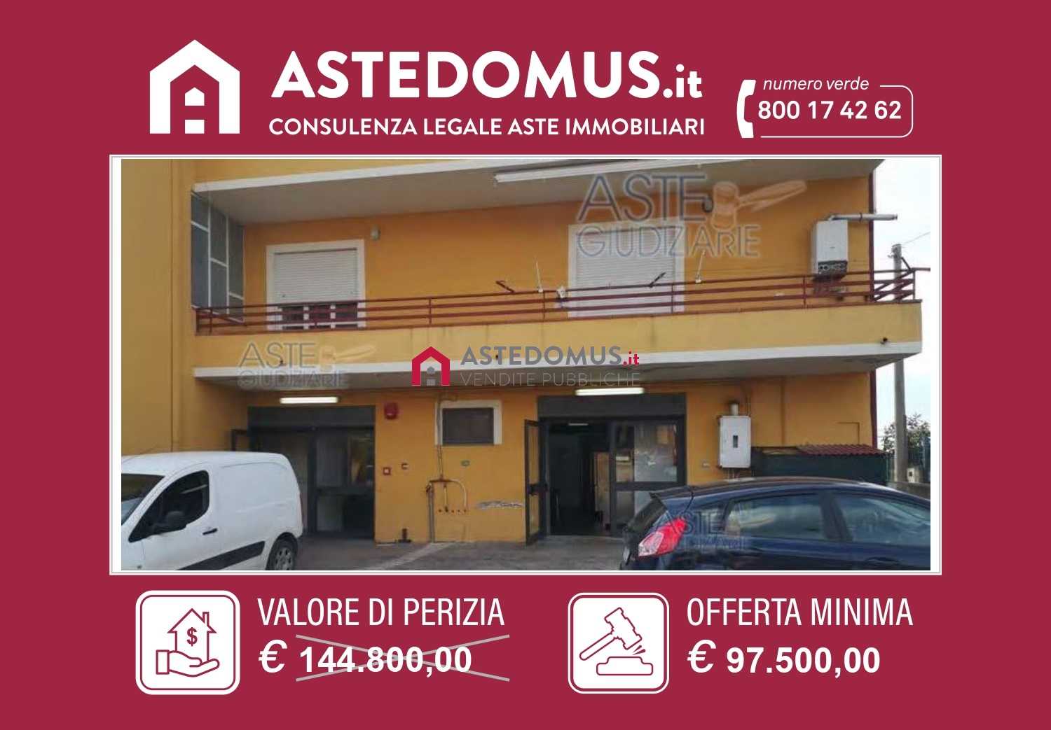 Casa Bi - Trifamiliare in Vendita a Carrara Viale Monzoni,