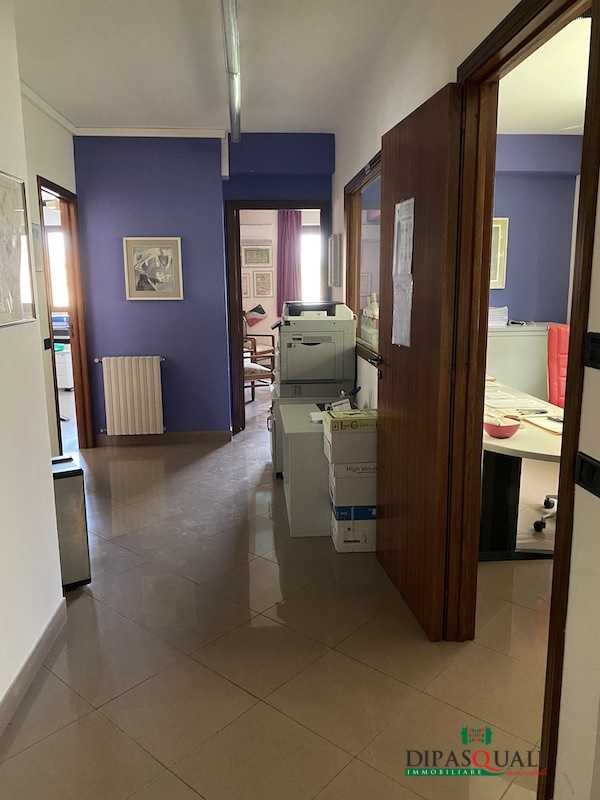 Ufficio in Vendita a Ragusa Via Forlanini