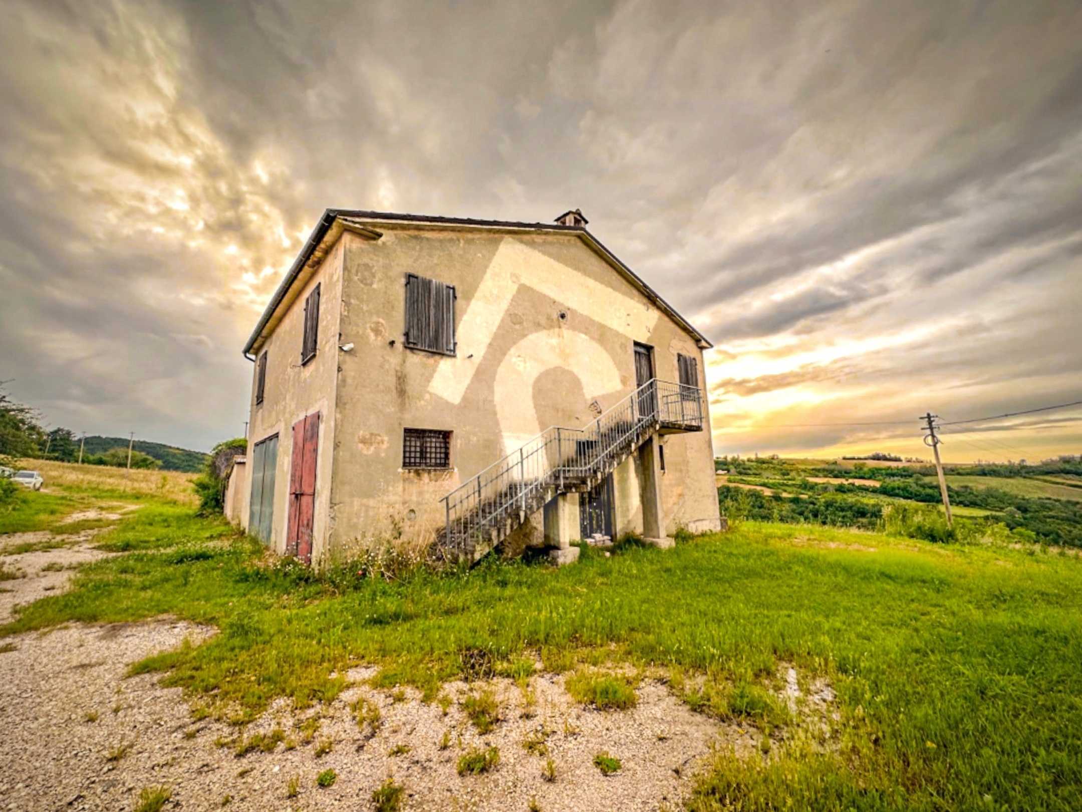 Casa indipendente Via Cassero, Serra San Quirico