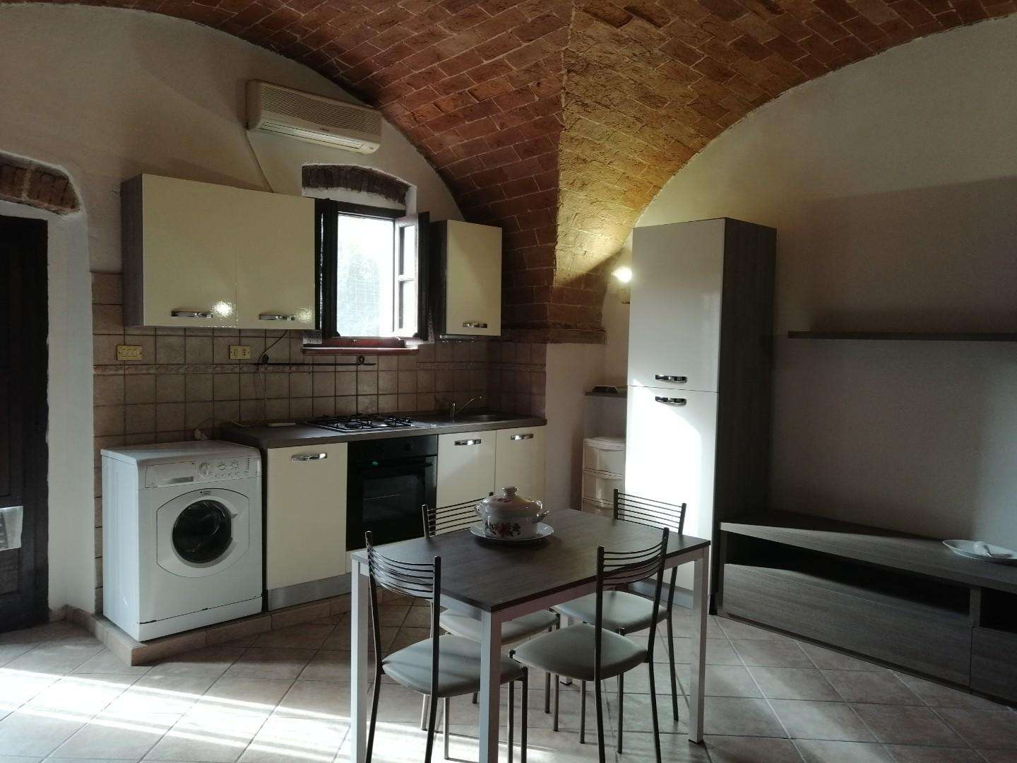 Appartamento in Affitto a Pisa Via Deodato Orlandi, 56122