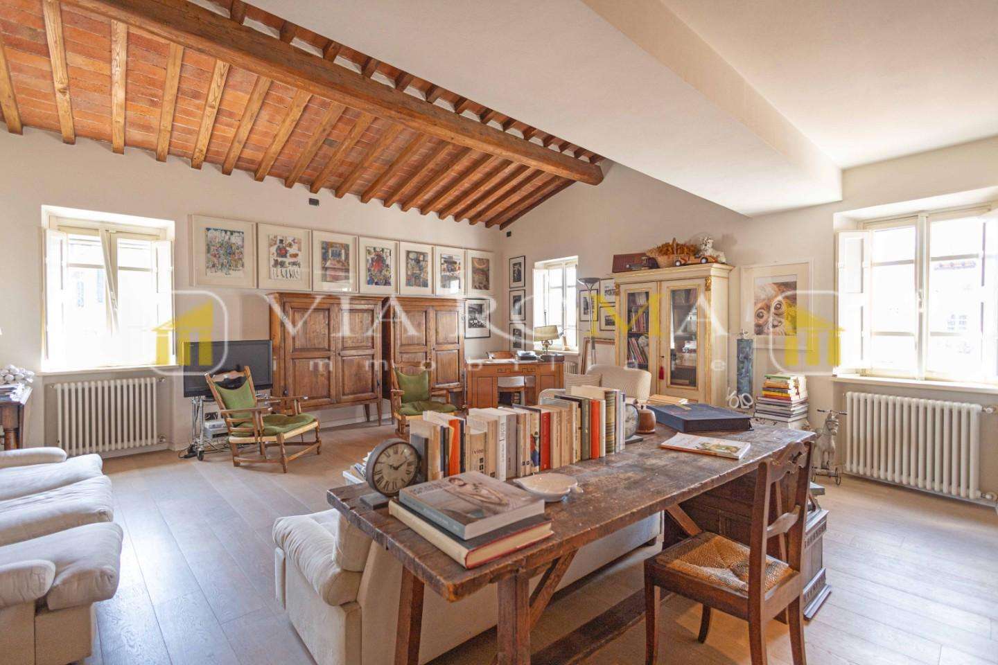 Appartamento, Lucca