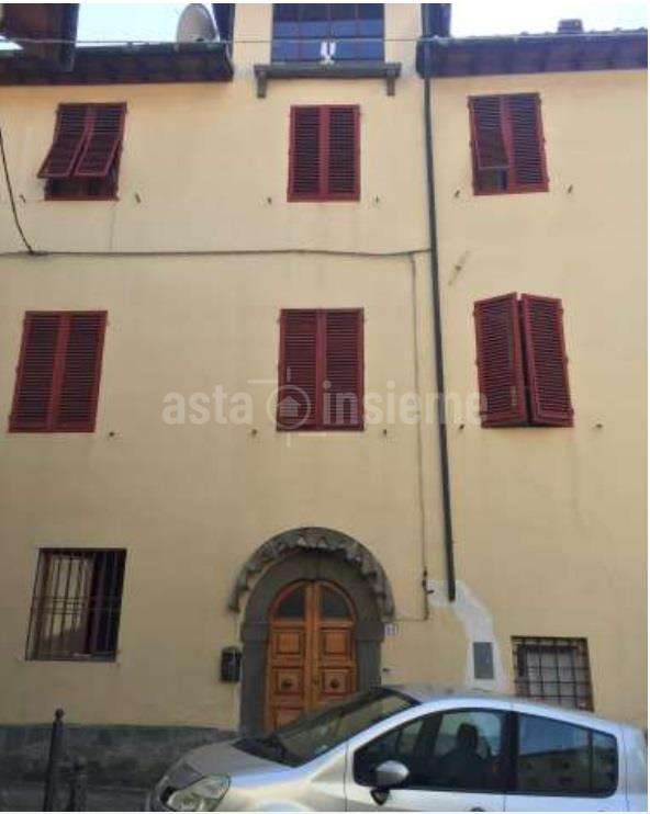 Appartamento in Vendita a Borgo a Mozzano Via degli Orti, 58