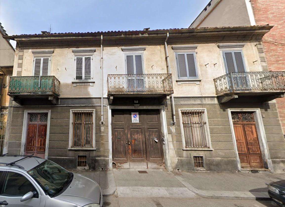 Appartamento in Vendita a Torino Via Agliè, 7
