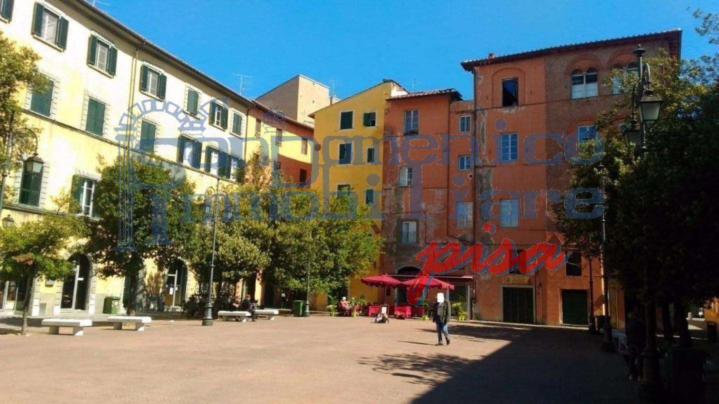Locale commerciale in Affitto a Pisa Piazza Chiara Gambacorti,