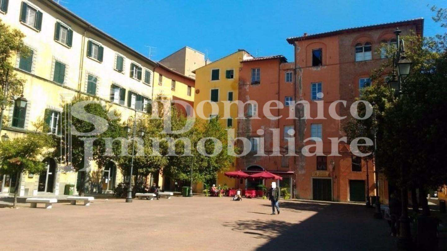 Locale commerciale in Affitto a Pisa Piazza Chiara Gambacorti,