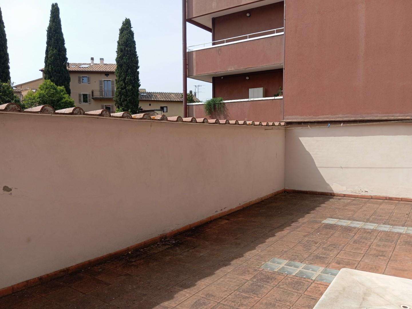 Appartamento Via Bruschettini,, Poggibonsi