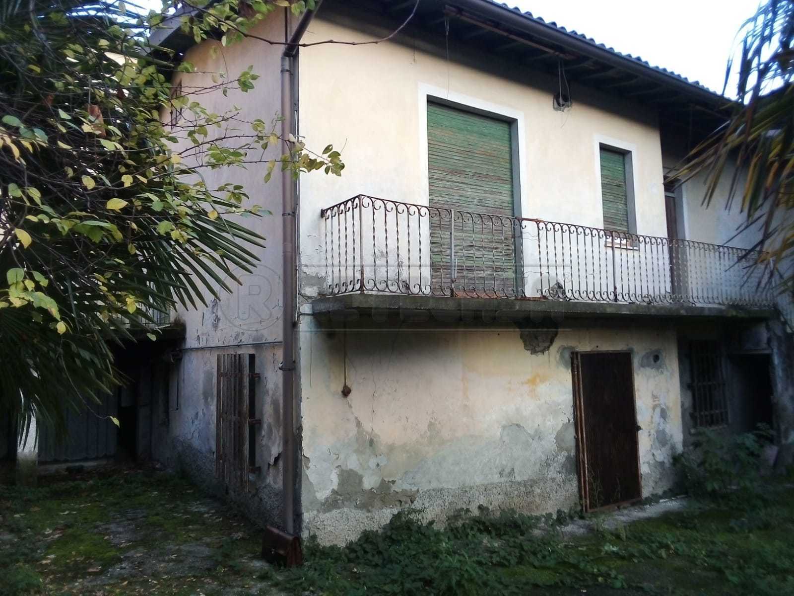 Casa indipendente Via Italia, Seriate