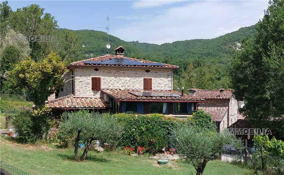 Casale, Caprese Michelangelo