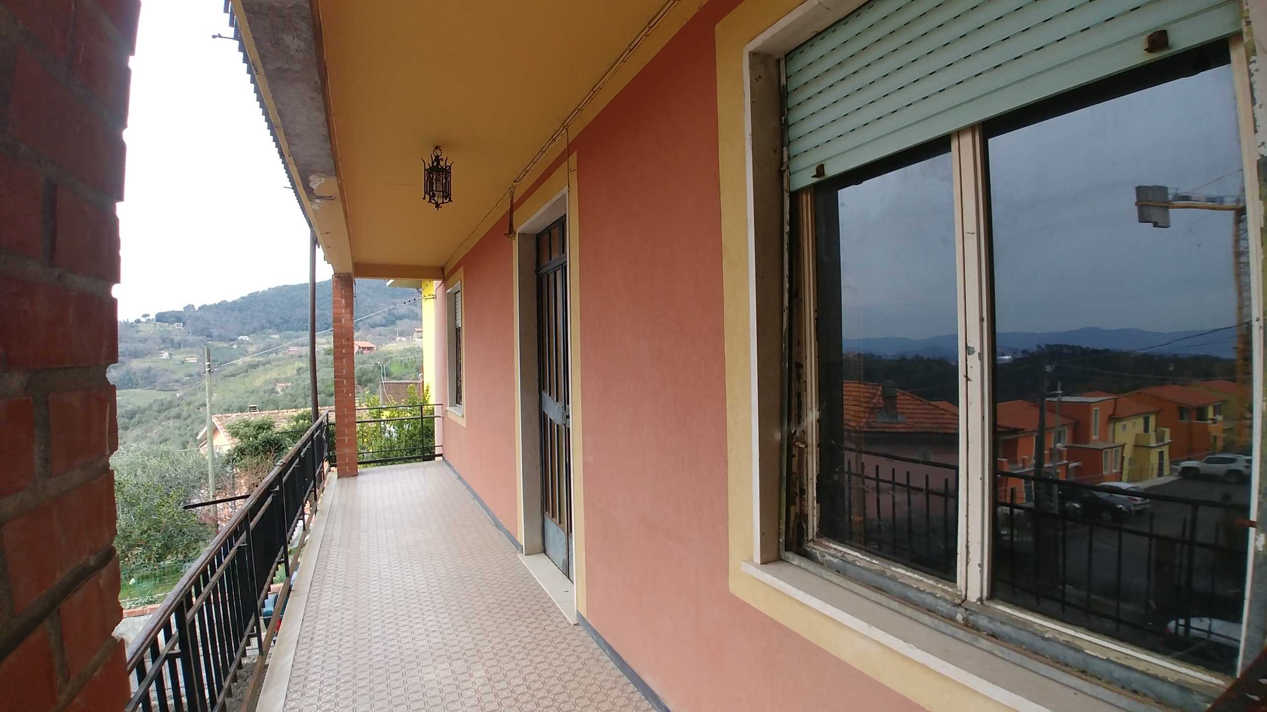 Casa indipendente Via Borgo di Mezzo, Sarzana