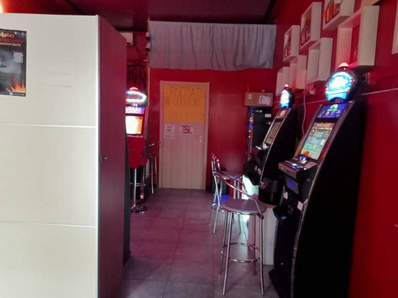 Bar - Pub e Locali notturni via Selinunte, Nogara