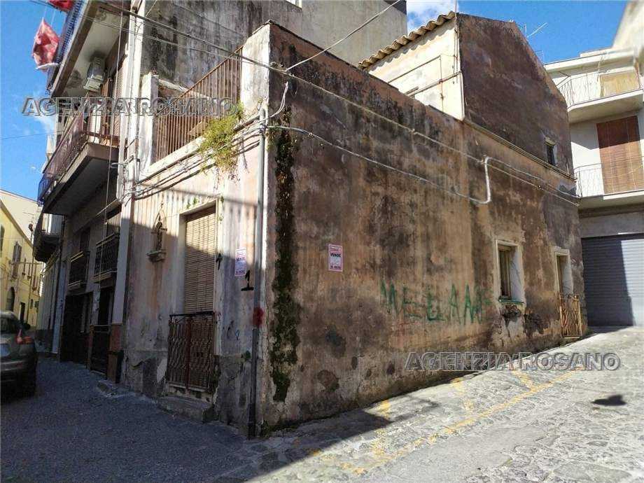 Villa Via ragusa, Biancavilla