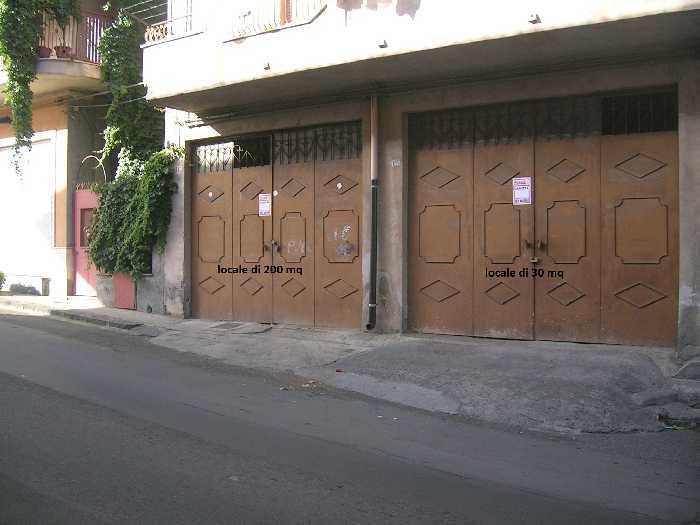 Box - Garage - Posto Auto Via FOSSE ARDEATINE, Adrano