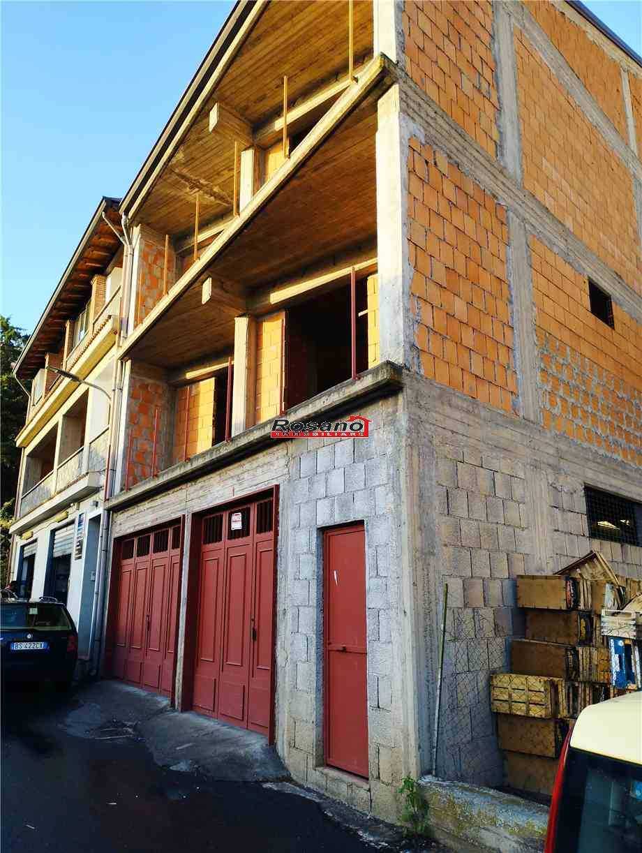 Palazzo - Stabile Via C.Colombo, Biancavilla