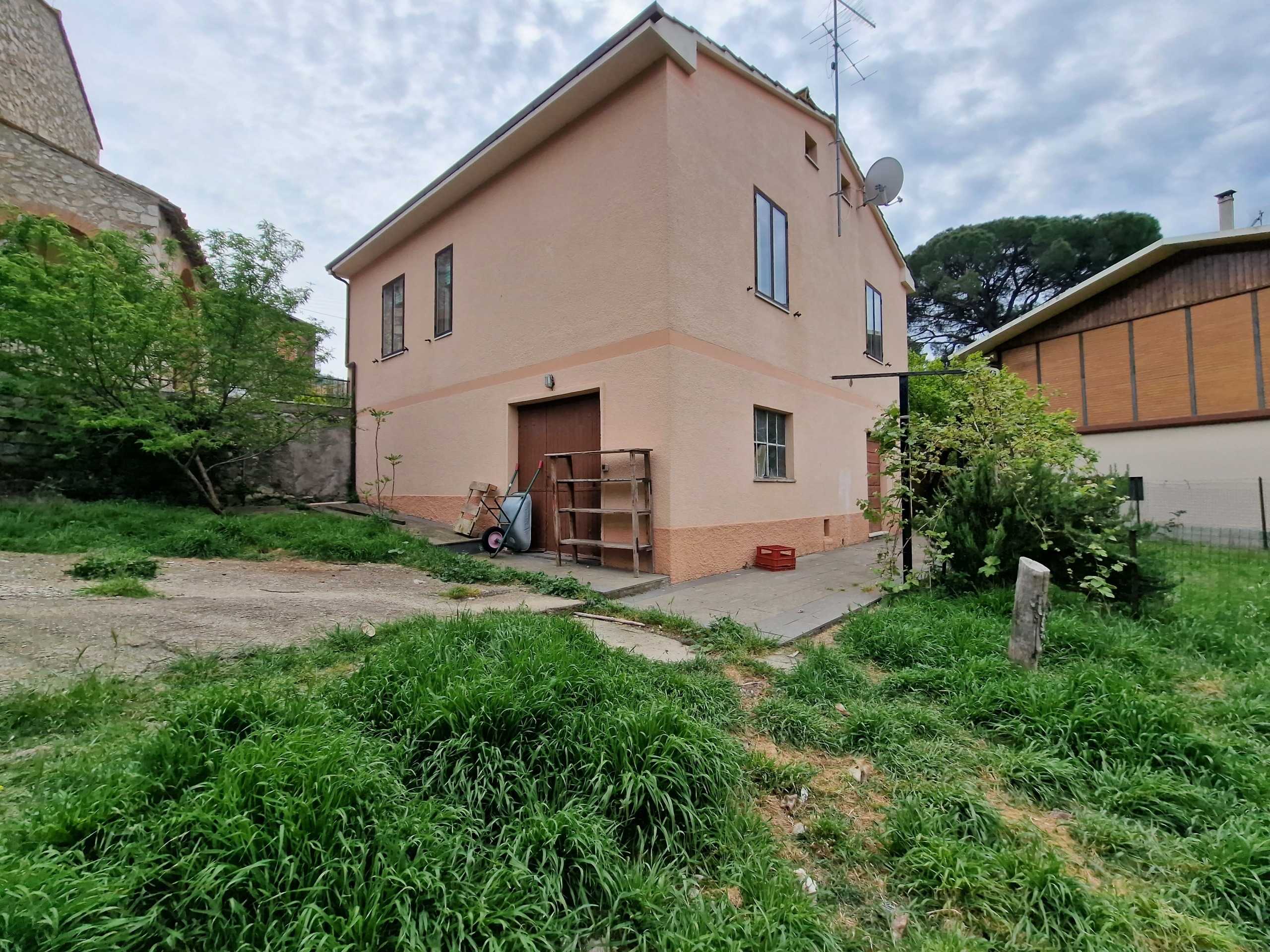 Casa indipendente Via Madonna dei Pini, Lugnano in Teverina