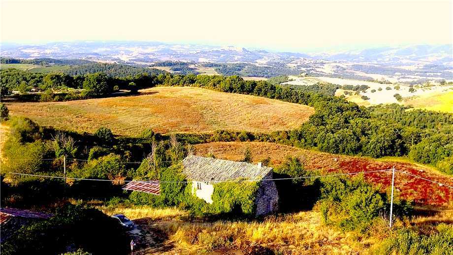 Casale Loc. Castelvecchio, Massa Martana