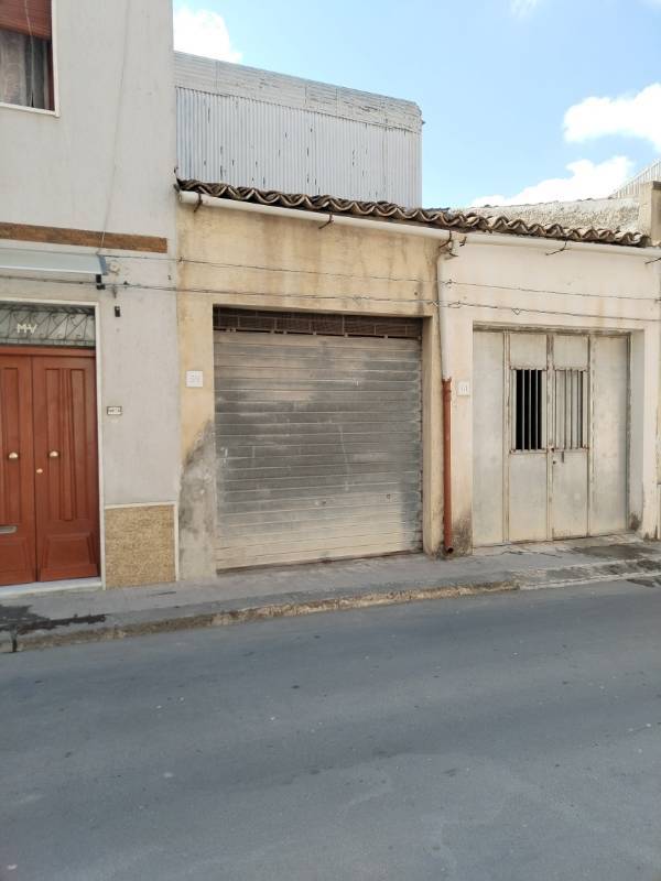 Box - Garage - Posto Auto via XXIV Maggio, Grammichele