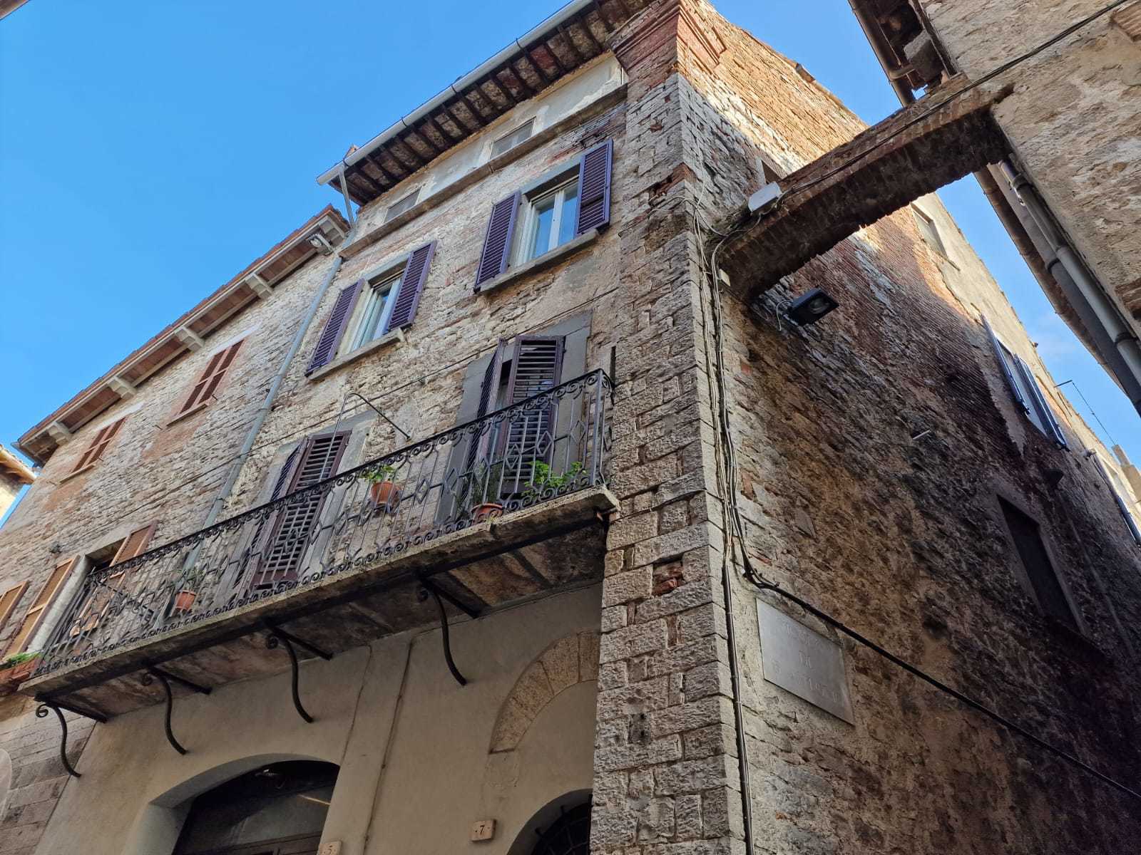 Porzione di casa Vocabolo Santa Maria, Todi