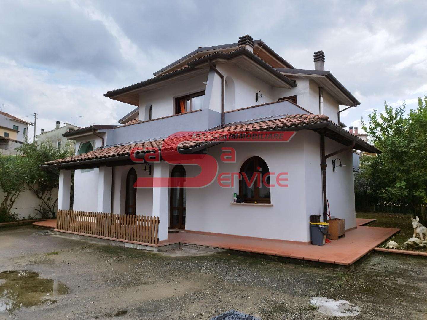 Casa Bi - Trifamiliare Via Gioacchino Rossini,, Montecatini-Terme