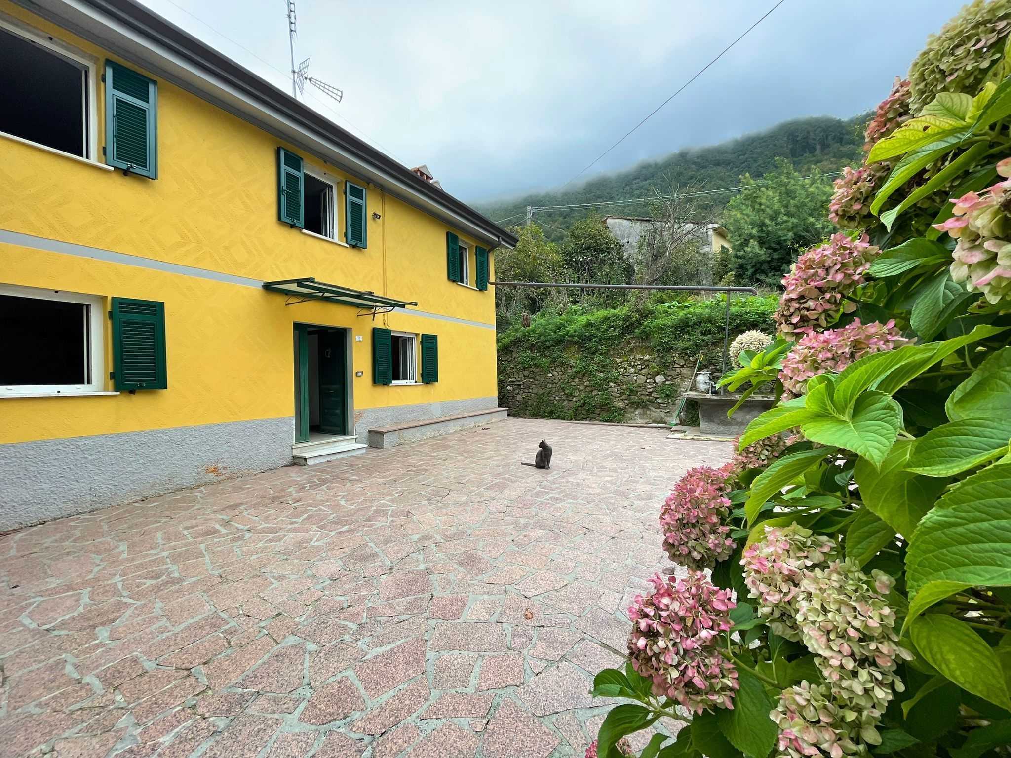 Porzione di casa Via Canepari, Fosdinovo