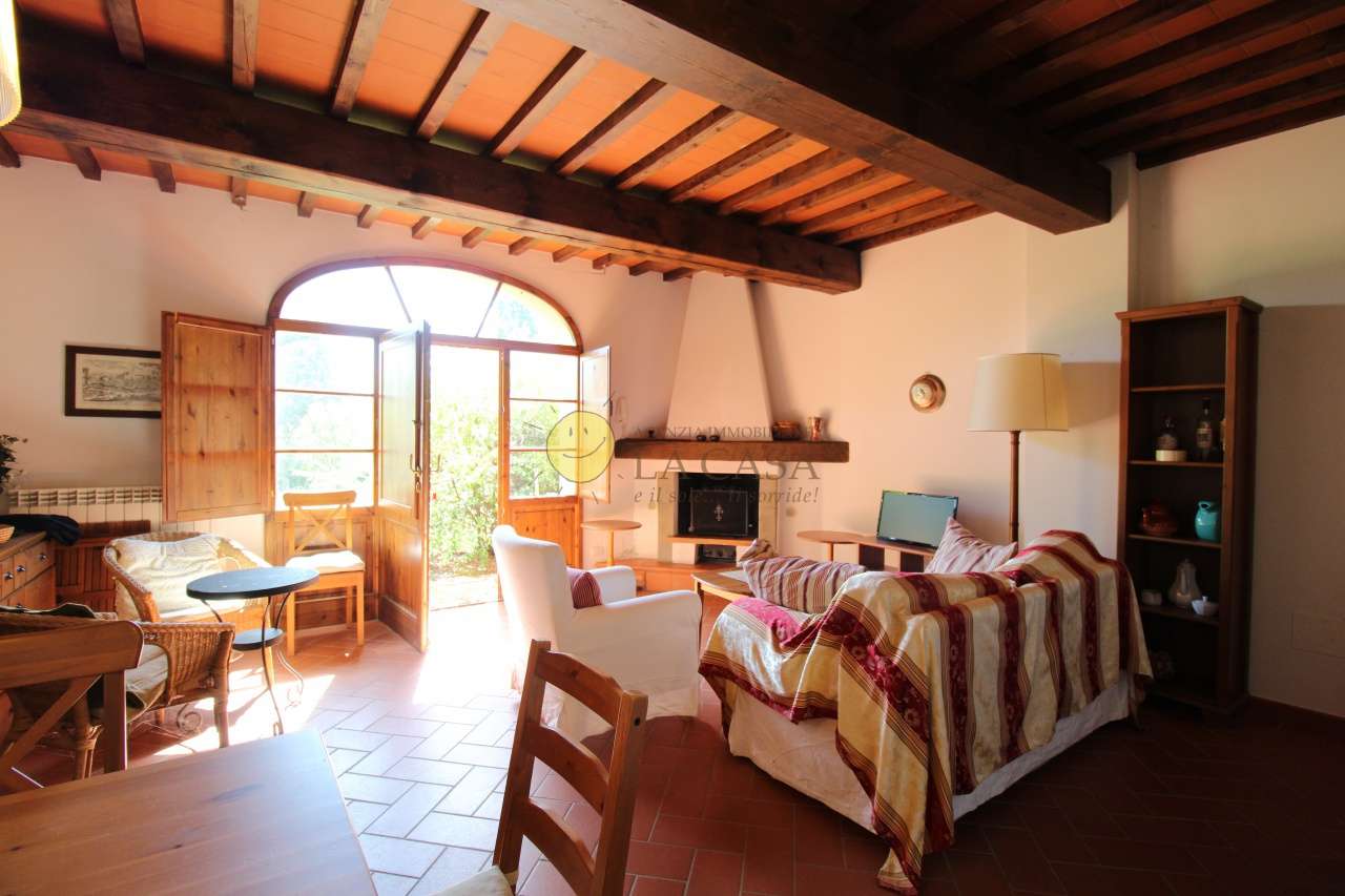 casa indipendente in vendita a Reggello in zona Montanino