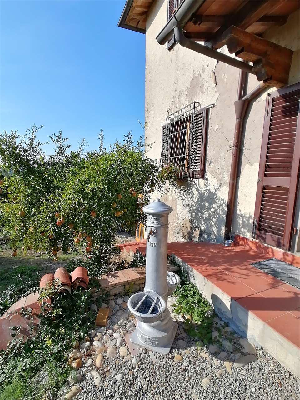 casa indipendente in vendita a Montespertoli