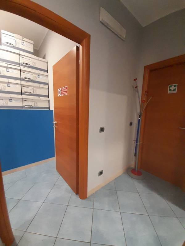  loading=