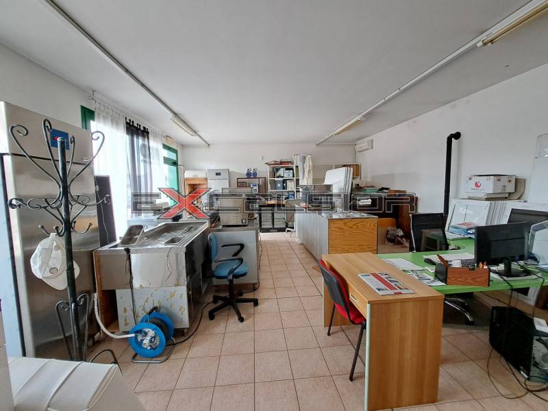 immagine annuncio 2 di 4