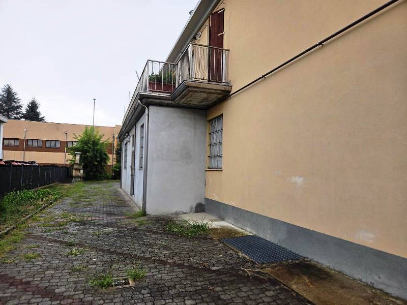 appartamento in vendita a Langhirano