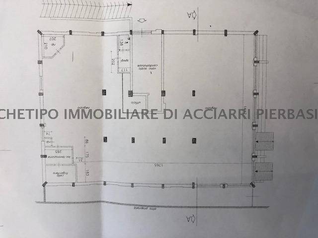 locale commerciale in vendita a Cupra Marittima